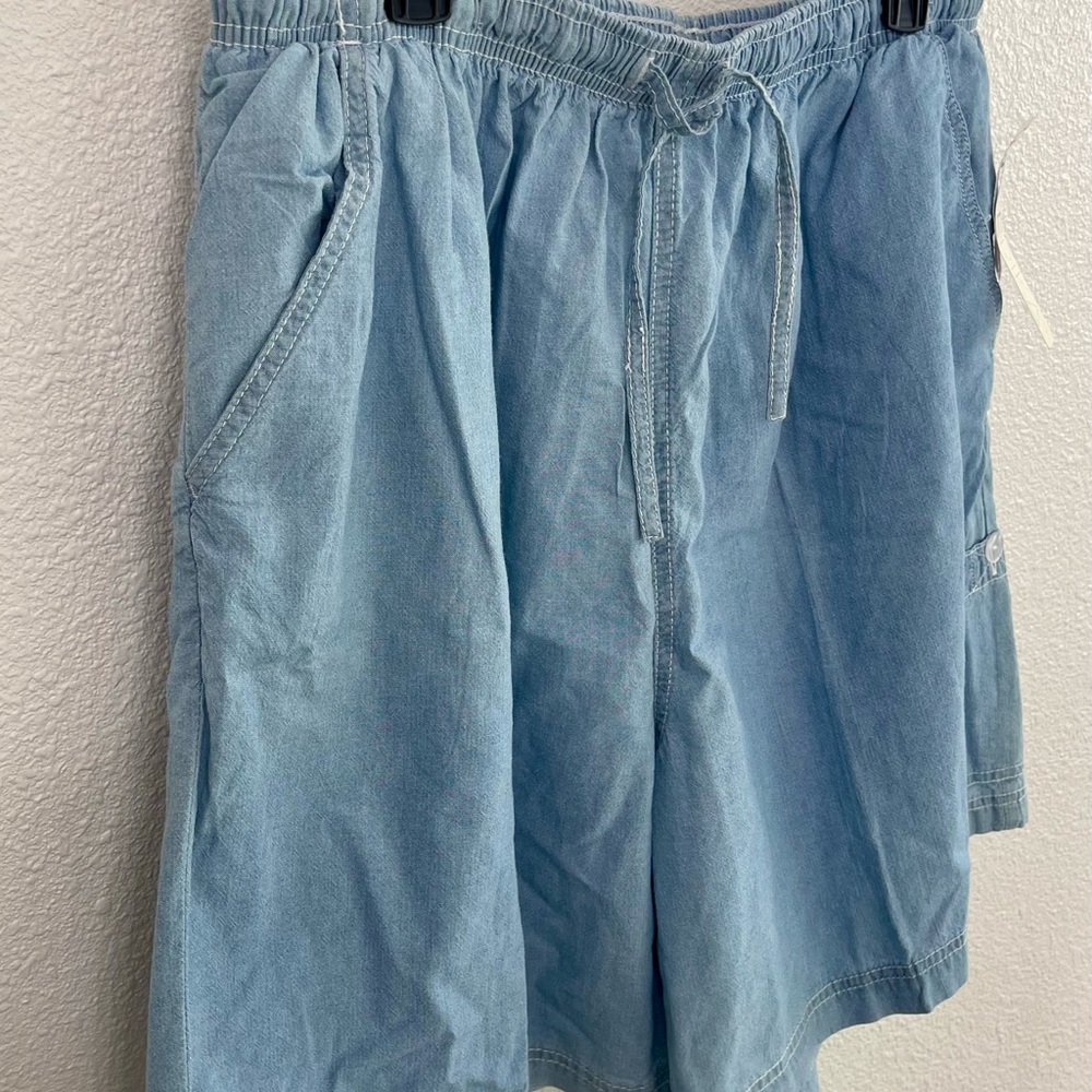 Erika Woman Blue Chambray Casual Shorts Size 2X - Picture 4 of 8